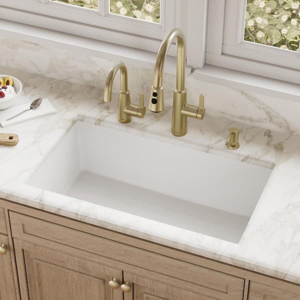 Undermount Quartz/Granite Composite 32 in. Single Bowl Kitchen Sink in White