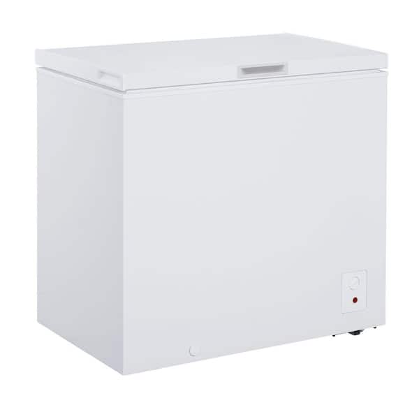 GE Garage Ready 10.7 cu. ft. Manual Defrost Chest Freezer in White  FCM11SRWW - The Home Depot