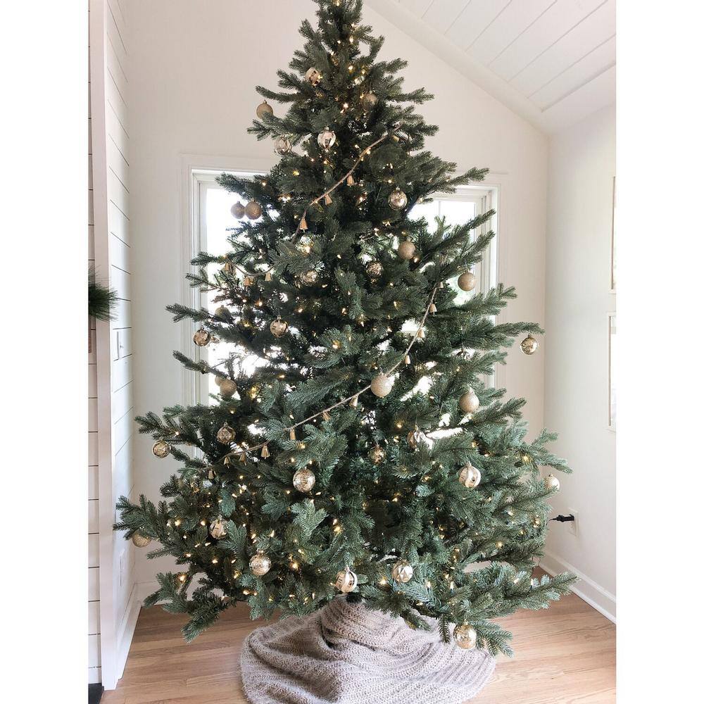 7.5-Foot Virginia Fir Artificial Christmas Tree with Clear Smart Lights