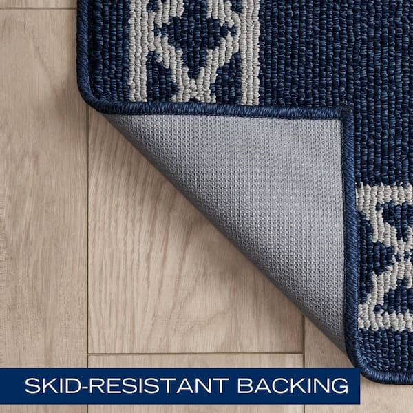 Nautica Washable Skid Resistant Denim Twist/Light Grey 2.2 ft. x 4