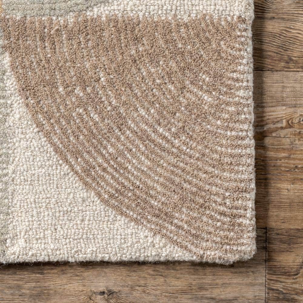Beige and Light Gray Geometric Wool Tufted Area Rug, 5' x 8'