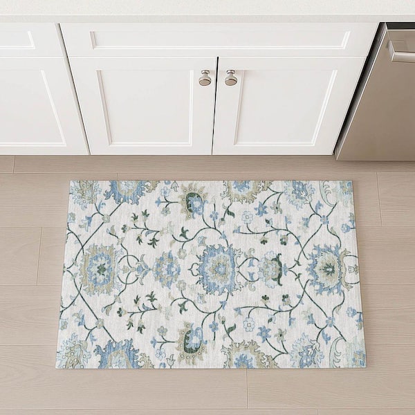 Chantille Machine Washable Indoor/Outdoor Abstract ACN2291 Ivory 2 ft. x 3 ft. Accent Rug