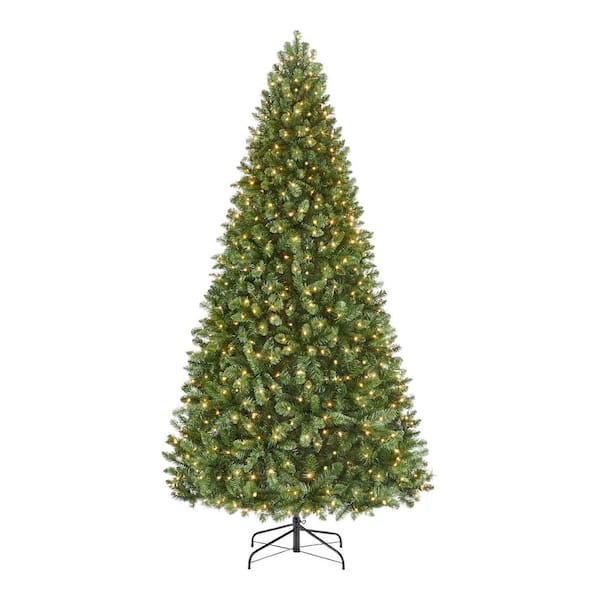 Home Accents Holiday 7.5 ft Fenwick Pine LED Pre-Lit Artificial Christmas Tree with 750 Color Changing Micro Dot Lights