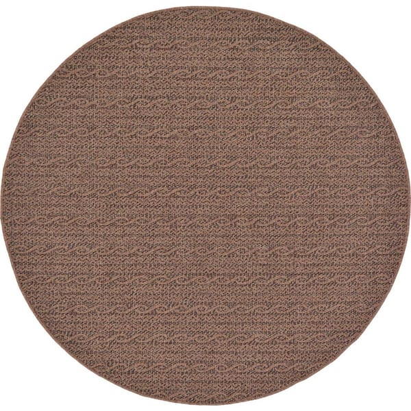 Outdoor Links Brown 6' 0 x 6' 0 Round Rug
