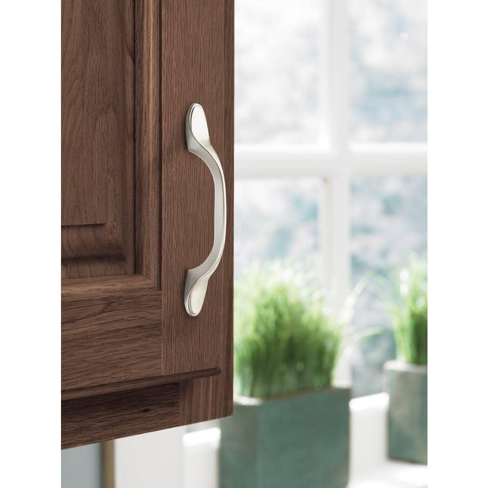 5-Inch Brushed Nickel Traditional Cabinet Pull with Mounting Hardware