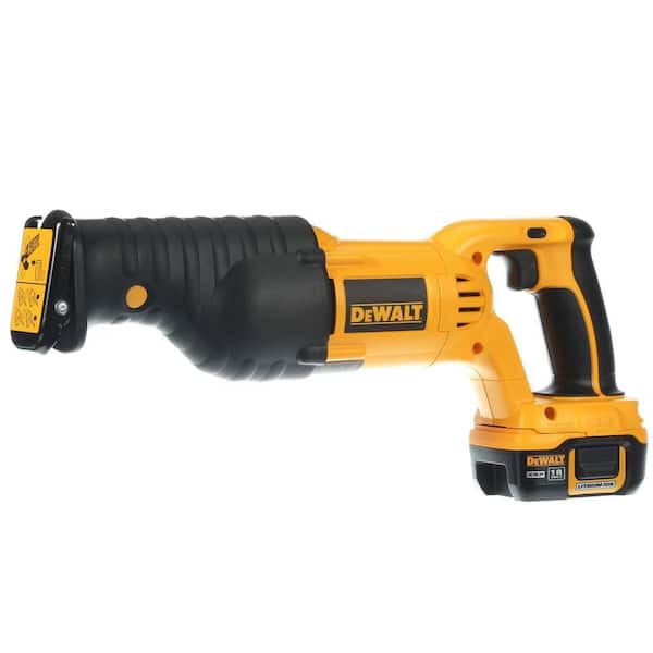 DEWALT 18-Volt Lithium-Ion Cordless Reciprocating Saw Kit with Battery 2Ah, Charger and Case