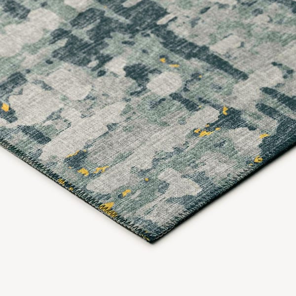 Bravado Gold 9 ft. x 12 ft. Geometric Indoor/Outdoor Washable Area Rug