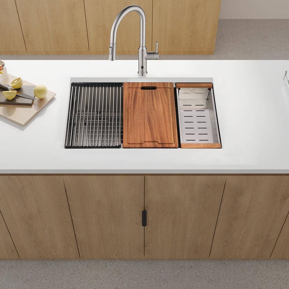 33'' Stainless Steel Undermount Single Bowl Kitchen Sink with Accessories