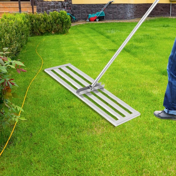 Image of Plastic lawn leveling rake