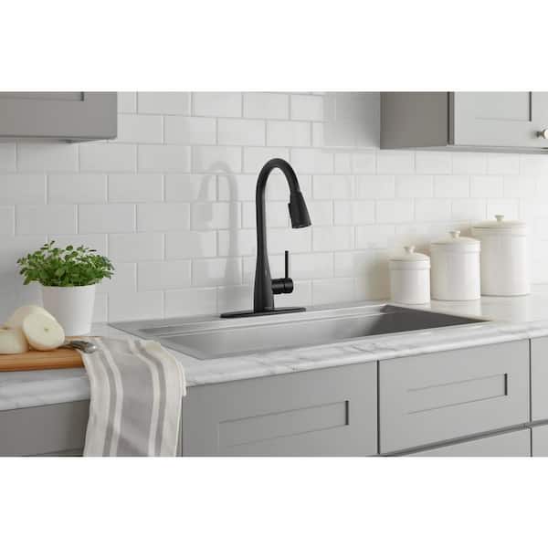 Vazon Touchless Single-Handle Pull-Down Sprayer Kitchen Faucet in Matte Black