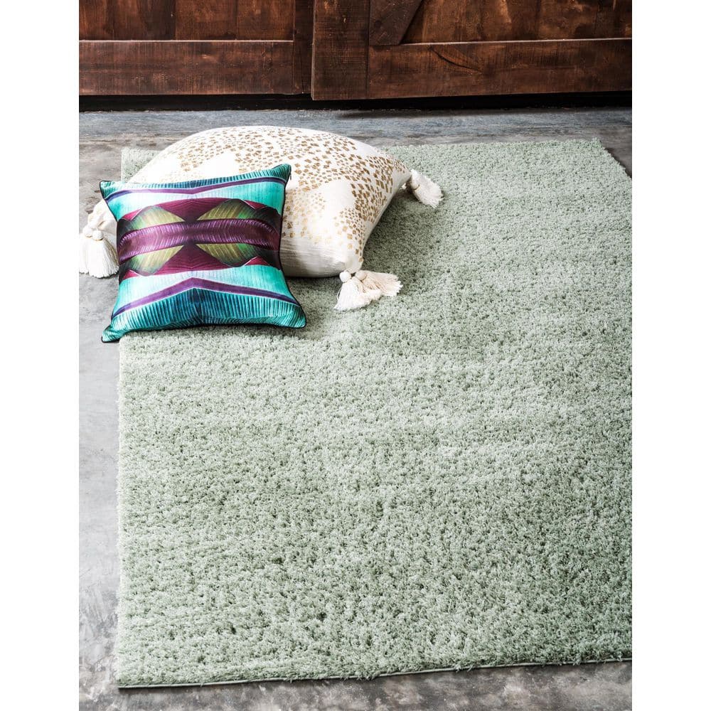 Lush Serenity Sage Green 5' x 8' Indoor Shag Rug
