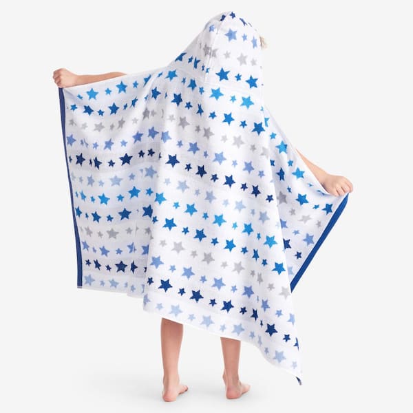 Star Cotton Bath Towel - Blue Hearts, Size 16 in. x 30 in. | The Company Store