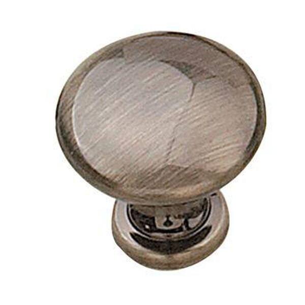 Richelieu Hardware Monceau Collection 1-3/16 in. (30 mm) Antique English Traditional Cabinet Knob