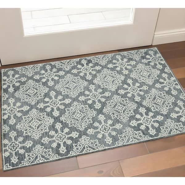 2 ft. x 3 ft. Multi-Colored Wool Oriental Hand Hooked Area Rug