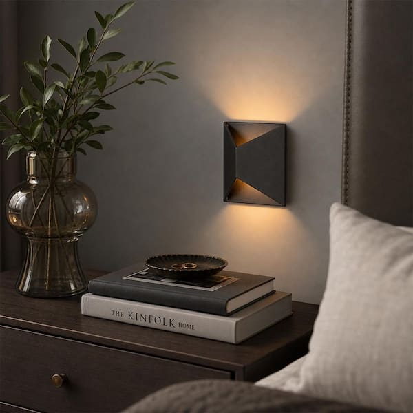 7 in.2-Pack 1-Light Black Wall Sconce Modern Triangle Up Down Indoor Wall Light for Bedroom Hallway Living Room Stairway