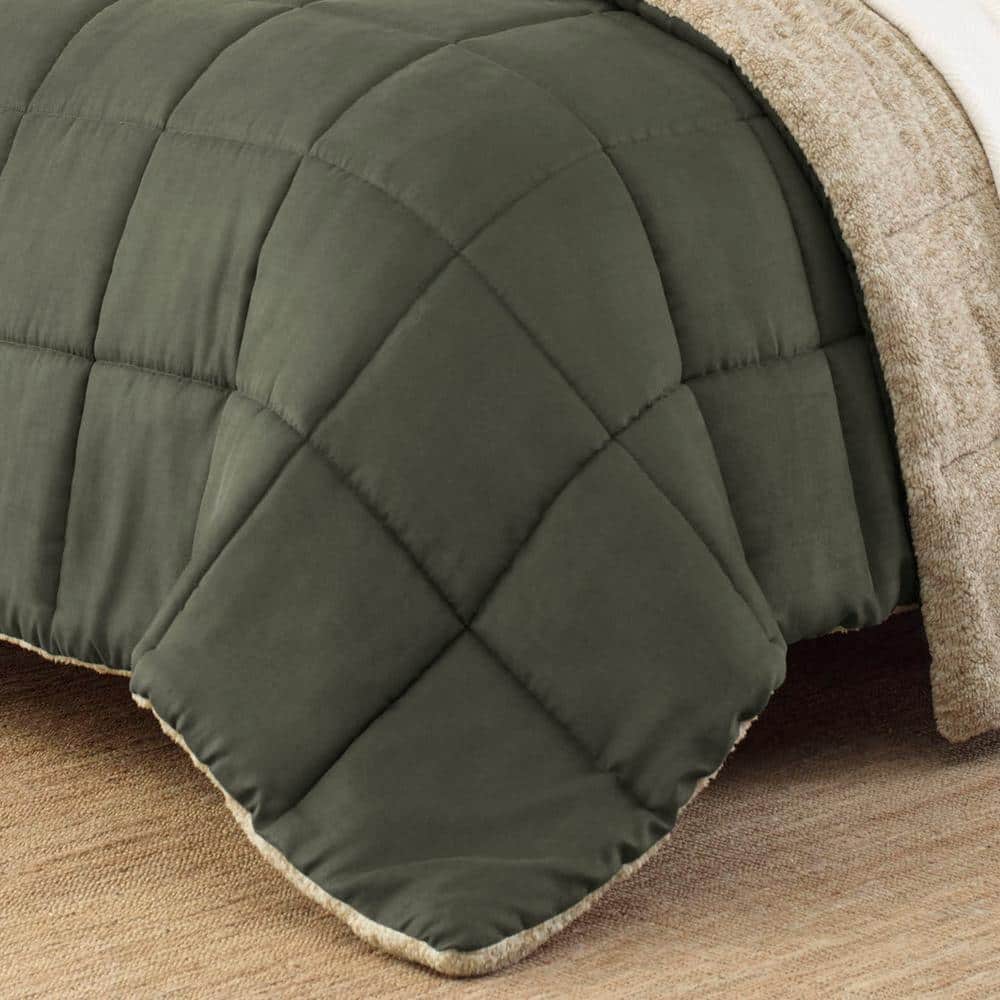 King Green Microfiber Reversible Comforter Set