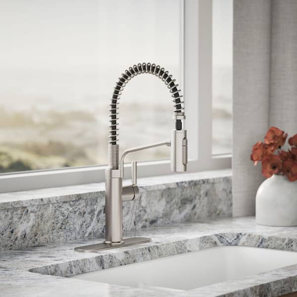 Ringby 18.06 in. H Single Handle Pull Down Sprayer Kitchen Faucet with 180-degree Spout Swivel in Spot-Repel Stainless