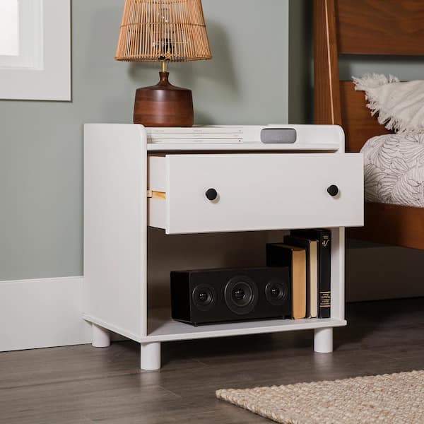 Welwick Designs 16 In W 1 Drawer White, White Nightstand Wooden Top
