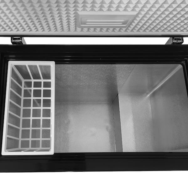 JEREMY CASS 20.48 in. 7.1 cu. ft. Manual Defrost Chest