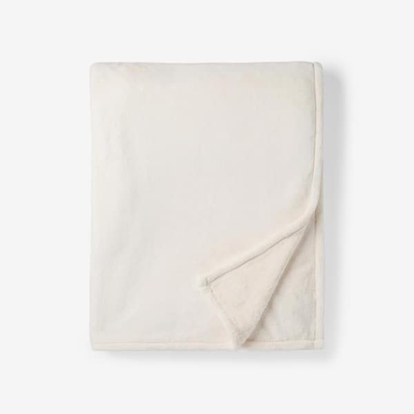 Company Cotton Plush Ivory Polyester Throw Blanket
