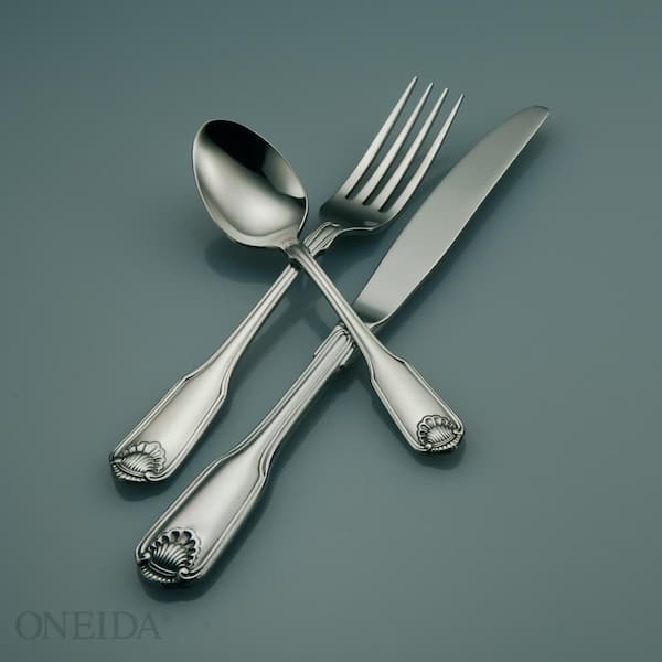 Oneida Needlepoint 18/8 Stainless Steel Dinner Knives (Set of 36