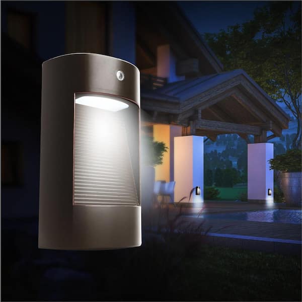 250 Lumens Integrated LED Bronze Dusk to Dawn Wall Pack Light, 4000K