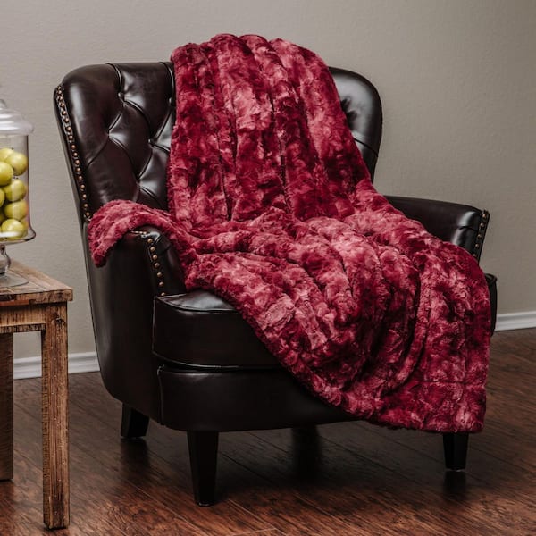 CHANASYA Wolf Maroon Polyester Throw Blanket with Reversible Sherpa Shearling 92 in. x 85 in. Queen Size