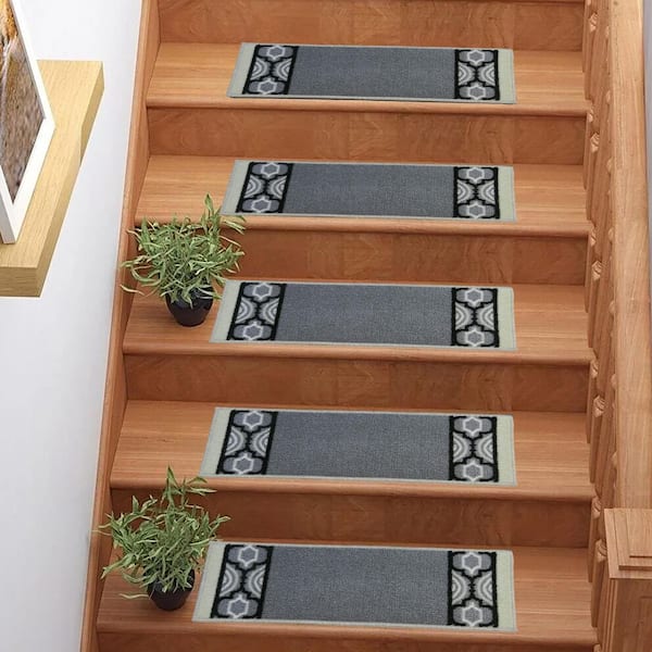 Indoor Trellis Border Gray 8.5 in. x 26 in. Stair Tread Cover (Set of 7)