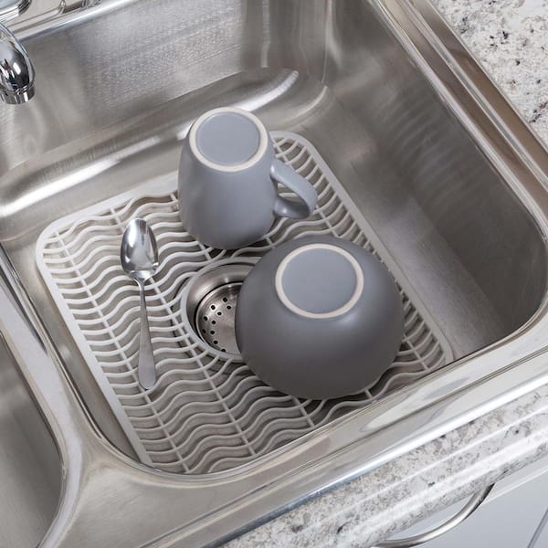 https://images.thdstatic.com/productImages/a83678ca-3baf-4593-82d9-941766db17b1/svn/real-solutions-for-real-life-sink-grids-rs-sinkprtcr-w-44_600.jpg