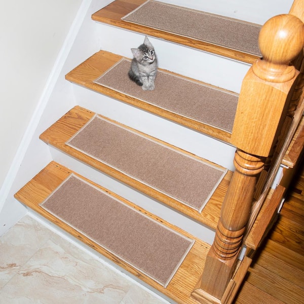 Ottomanson Escalier Collection Non-Slip Rubberback Solid 8.5 in. x 26 in. Indoor Stair Treads, Set of 7, Camel