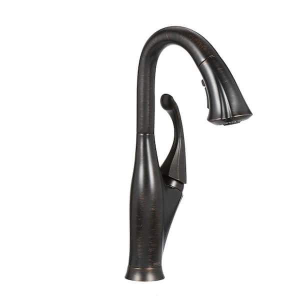 Delta Addison Single-Handle Pull-Down Sprayer Bar Faucet with MagnaTite Docking in Venetian Bronze