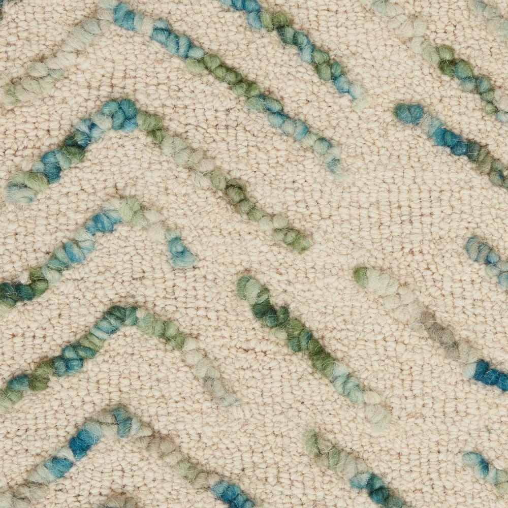 Ivory and Green Hand-Tufted Wool Chevron 8' x 12' Area Rug