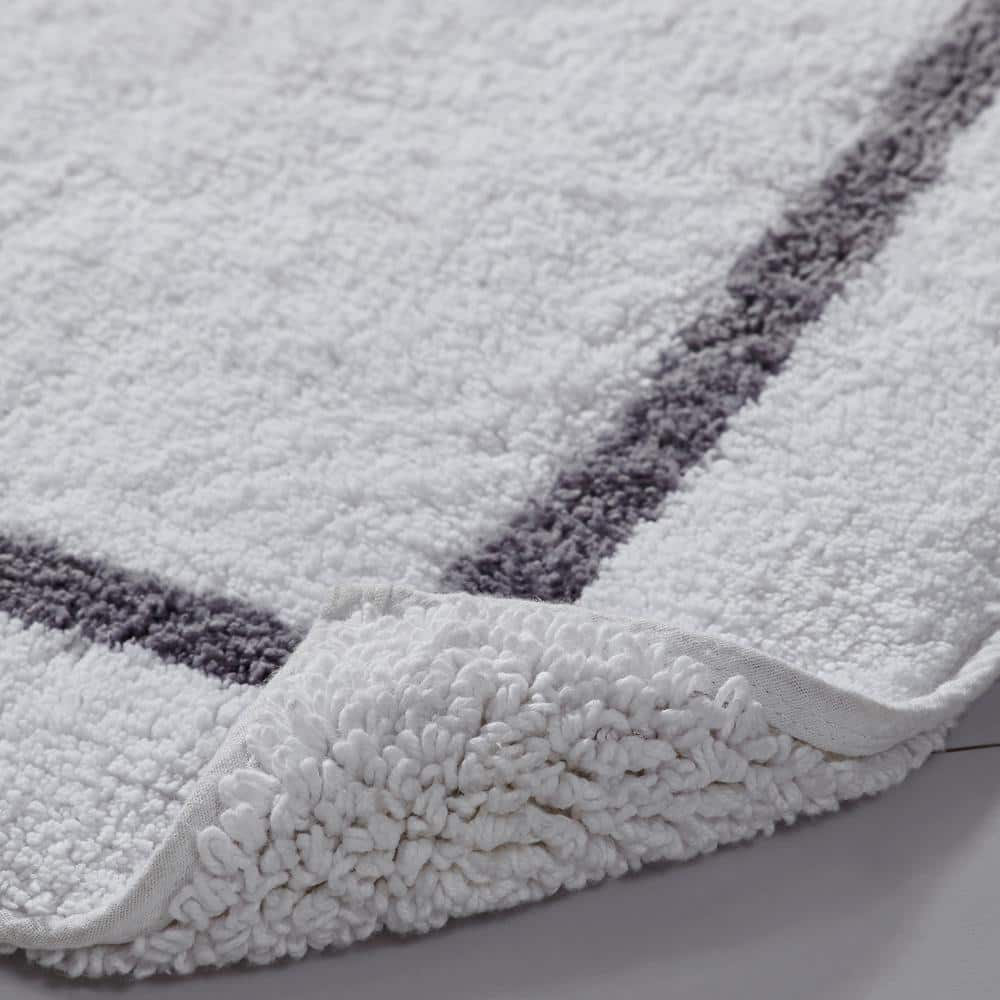 2-Pack Reversible Cotton Contrast Stripe 21x34 inch Bath Mat Set Black