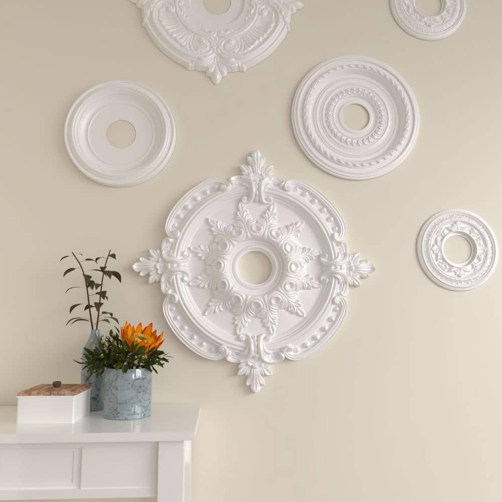 Granada 18'' White Primed Urethane Ceiling Medallion