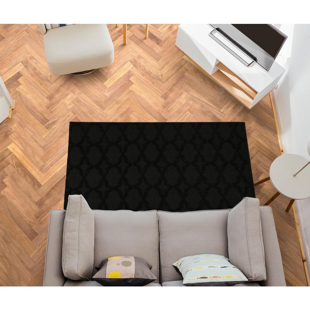 Black Trellis Tufted Reversible Synthetic Area Rug, 3' x 5'