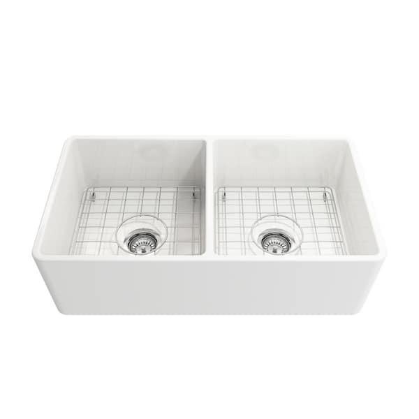 TerraLife Oak Glen 33 in. Farmhouse Apron Front White Fireclay Double Bowl Kitchen Sink