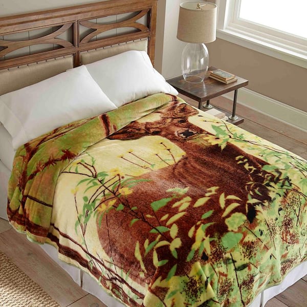 Shavel Home Products Hi 1-Piece Deer Animal Queen Coverlet