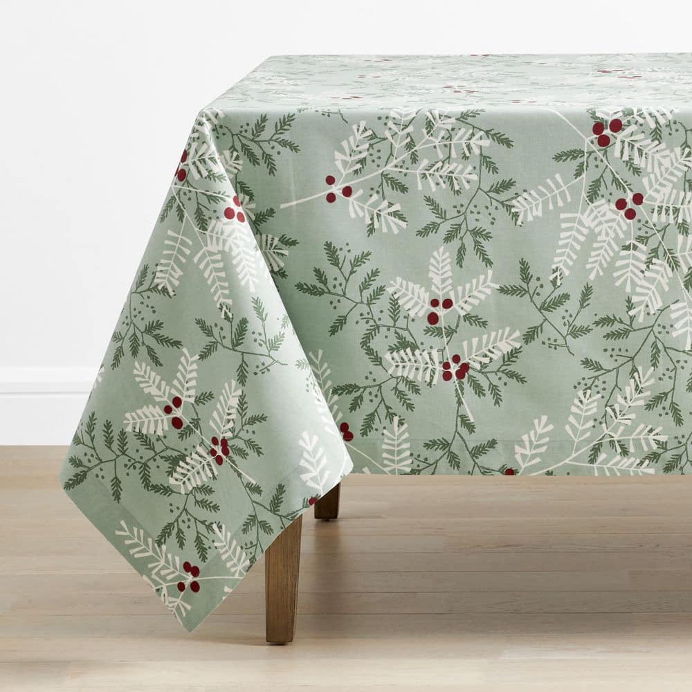 The Company Store Holiday Berry Sprig 70 in. x 90 in. Green Cotton ...