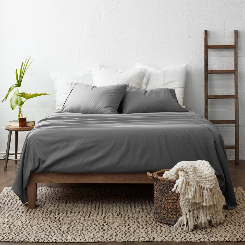 Gray Queen Checkered Embossed Deep Pocket Bed Sheet Set