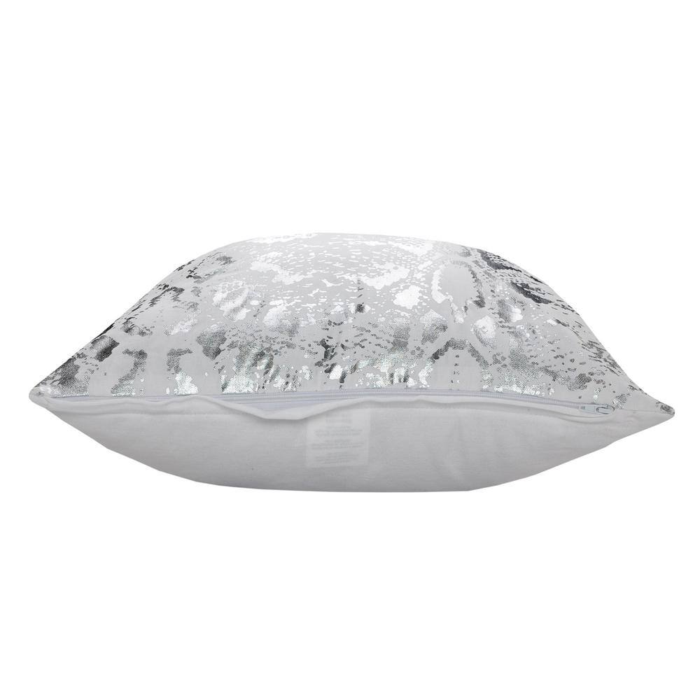 White Silver Cotton Snakeskin Throw Pillow Set, 20" x 20"