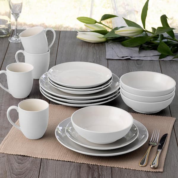 Noritake Colorwave White 16-Piece Coupe (White) Stoneware