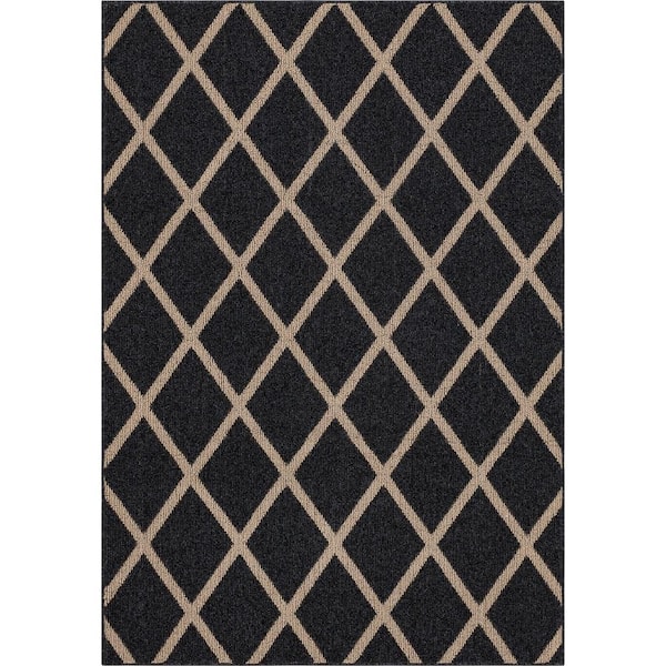 Mohawk Home Basics Lewis Diamond Black 5 ft. x 7 ft. Transitional Tufted Geometric Lattice Polyester Rectangle Area Rug