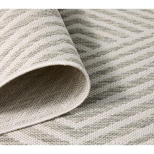NICOLE MILLER NEW YORK Patio Country Grey/Cream 5 ft. x 7 ft