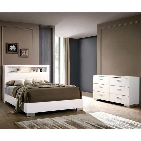 Tigua 2-Piece White Wood King Bedroom Set, Bed and Dresser