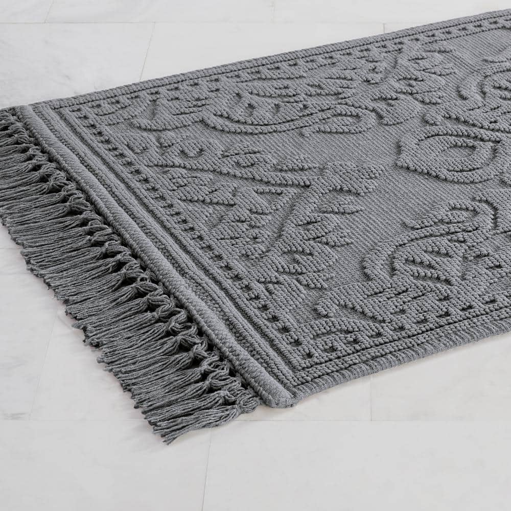 Ricardo Dark Gray Cotton Fringe Bath Rug 21 x 41 in