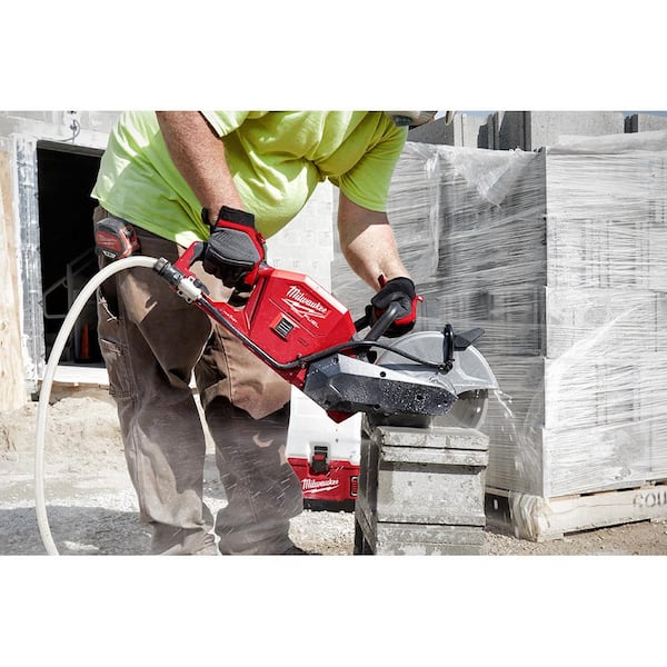 Milwaukee M18 FUEL ONE-KEY 18V Lithium-Ion Brushless Cordless 9 in