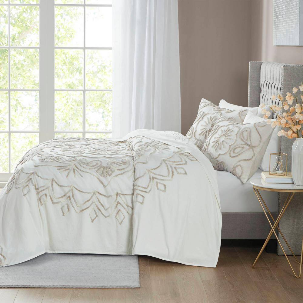 Ivory Full Tufted Cotton Chenille Coverlet Set with Graphic Detail