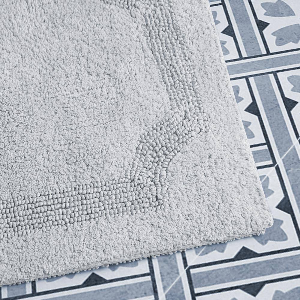 Laura Ashley Light Gray Reversible Cotton Bath Rug 17" x 24"