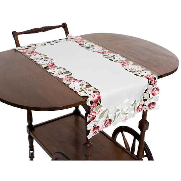Manor Luxe Lush Rosette 16 in. x 34 in. White Embroidered Cutwork Table Runner