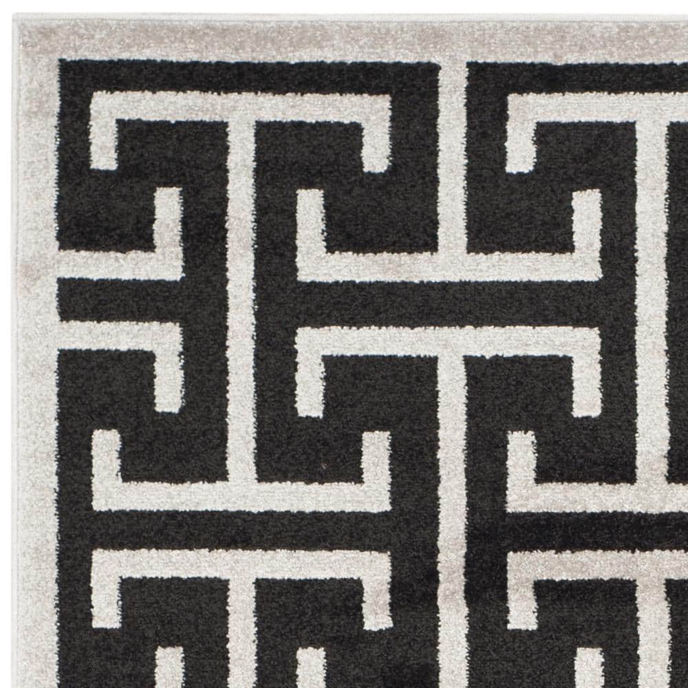 Anthracite and Light Grey Geometric 4' x 6' Area Rug